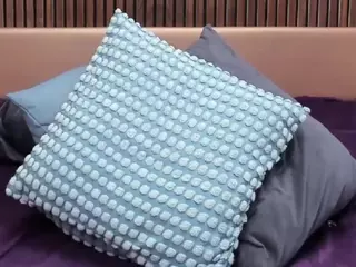 NataliaNightX's Live Sex Cam Show