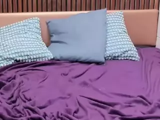 NataliaNightX's Live Sex Cam Show