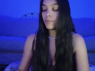 sweetlikeblu's Live Sex Cam Show