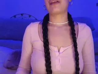 sweetlikeblu's Live Sex Cam Show