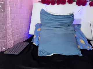Lya's Live Sex Cam Show