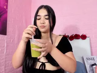 Lya's Live Sex Cam Show
