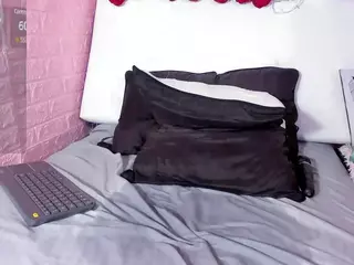 Lya's Live Sex Cam Show