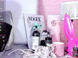 Lya's Live Sex Cam Show