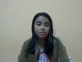 MonicaApple's Live Sex Cam Show