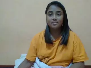 MonicaApple's Live Sex Cam Show