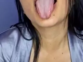 kerry-90's Live Sex Cam Show