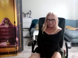 SofiaDream's Live Sex Cam Show