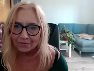 SofiaDream's Live Sex Cam Show