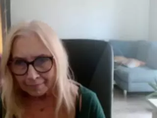 SofiaDream's Live Sex Cam Show