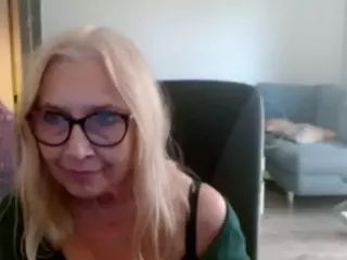 SofiaDream's Live Sex Cam Show