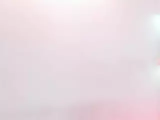 AvyMilton's Live Sex Cam Show