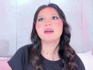 AvyMilton's Live Sex Cam Show