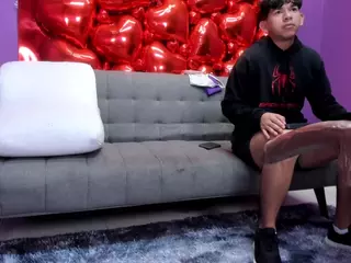 QueenLeizel's Live Sex Cam Show