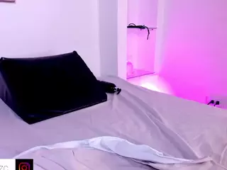 Charlote-zc-teen's Live Sex Cam Show