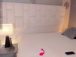 Franciis-4u's Live Sex Cam Show