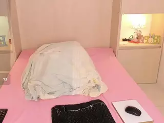 trishamoon's Live Sex Cam Show