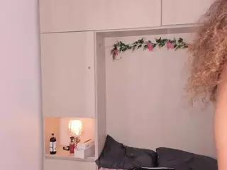 trishamoon's Live Sex Cam Show