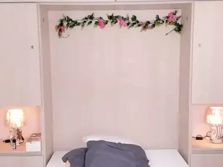 trishamoon's Live Sex Cam Show