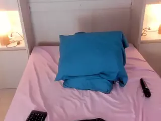 trishamoon's Live Sex Cam Show