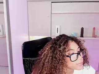 trishamoon's Live Sex Cam Show