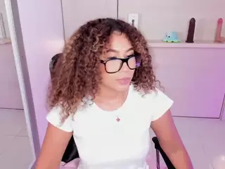 trishamoon's Live Sex Cam Show