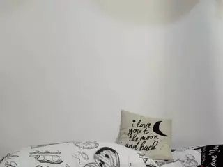 Isa heaven's Live Sex Cam Show