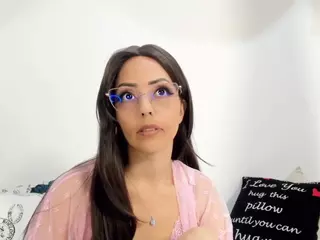 Isa heaven's Live Sex Cam Show