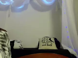 Isa heaven's Live Sex Cam Show