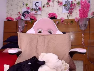 aisha-a's Live Sex Cam Show