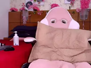 aisha-a's Live Sex Cam Show