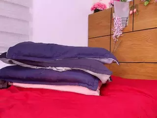 aisha-a's Live Sex Cam Show
