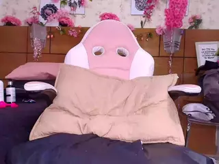 aisha-a's Live Sex Cam Show
