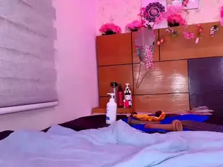 aisha-a's Live Sex Cam Show