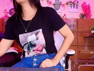 aisha-a's Live Sex Cam Show