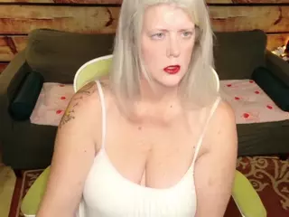 Alice's Curiosity's Live Sex Cam Show
