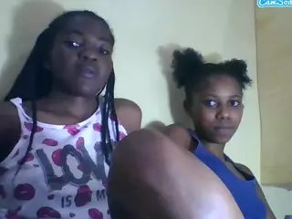 shuubeb's Live Sex Cam Show