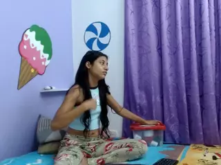 skinnycanella18's Live Sex Cam Show