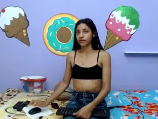 skinnycanella18's Live Sex Cam Show