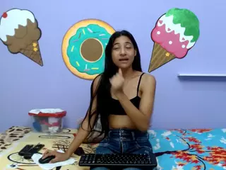 skinnycanella18's Live Sex Cam Show
