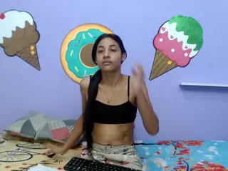skinnycanella18's Live Sex Cam Show