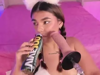 AliceThunder's Live Sex Cam Show
