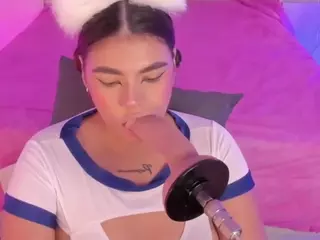 AliceThunder's Live Sex Cam Show