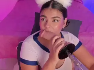 AliceThunder's Live Sex Cam Show