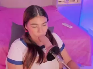 AliceThunder's Live Sex Cam Show