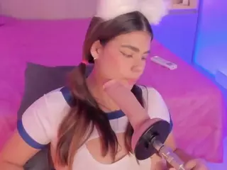 AliceThunder's Live Sex Cam Show
