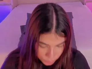 AliceThunder's Live Sex Cam Show