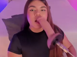 AliceThunder's Live Sex Cam Show