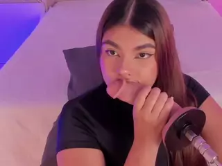 AliceThunder's Live Sex Cam Show