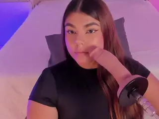 AliceThunder's Live Sex Cam Show